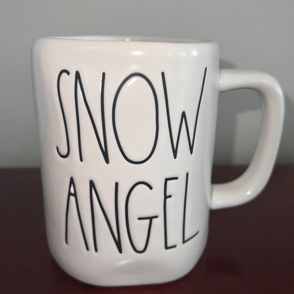 RAE DUNN HTF Snow Angel Mug 🇺🇸 release - Picture 1 of 1